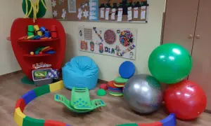 Kącik sensoryczny: jak wspierać dzieci z zaburzeniami sensorycznymi