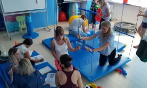 Ceny kursów integracji sensorycznej – porównanie ofert w Polsce