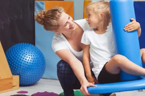 Zaburzenia sensoryczne u dorosłych test - jak rozpoznać objawy?