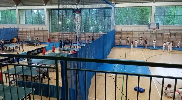 Integracyjne Centrum Sportu i Rekreacji w Józefowie - pełna oferta i atrakcje